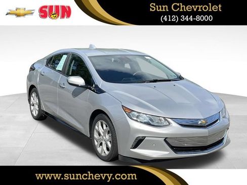 Used 2017 Chevrolet Volt Premier w/ Driver Confidence II Package FWD image 1