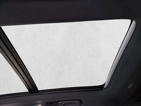 New 2026 Volvo XC90 B6 Plus w/ Protection Package Premier image 18