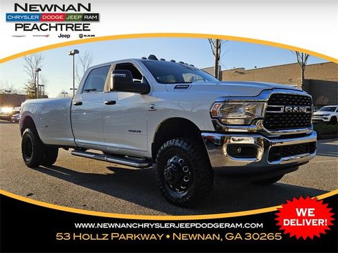 Used 2024 RAM 3500 Big Horn image 1