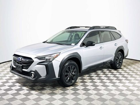 Certified 2023 Subaru Outback Onyx Edition XT image 3