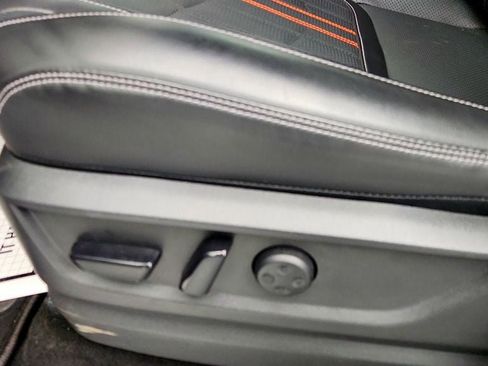 Used 2025 Nissan Armada PRO-4X w/ Pro-4X Premium Package image 12