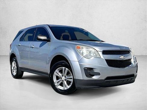 Used 2013 Chevrolet Equinox LS image 12