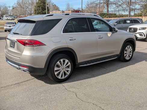 Used 2020 Mercedes-Benz GLE 350 4MATIC image 3