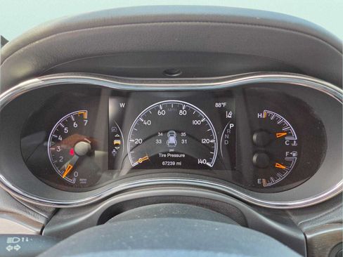 Used 2018 Jeep Grand Cherokee Limited RWD image 27