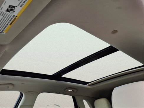 Used 2021 Cadillac XT5 Premium Luxury w/ LPO, Floor Liner Package image 13