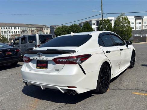 Used 2019 Toyota Camry XSE FWD image 6