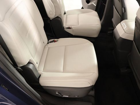 Used 2025 Hyundai Santa Fe Calligraphy image 15