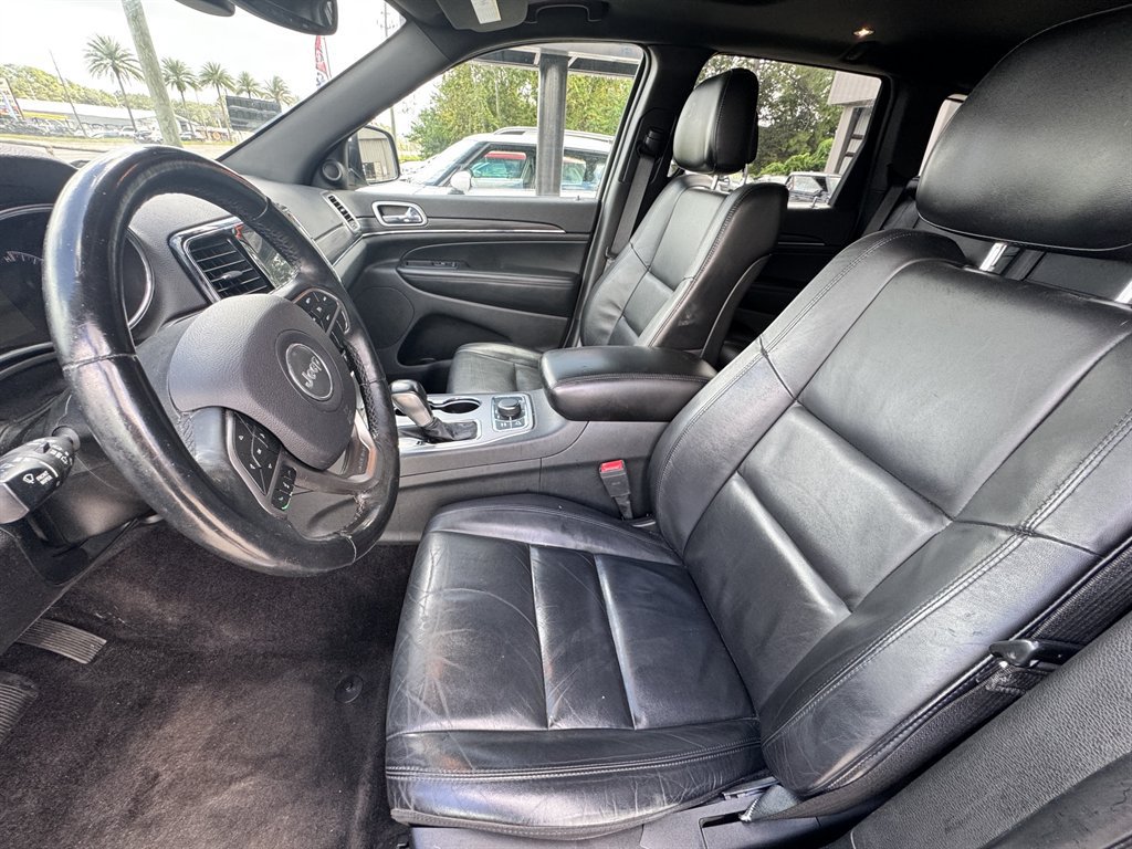 Used 2019 Jeep Grand Cherokee Limited AWD/4WD image 11