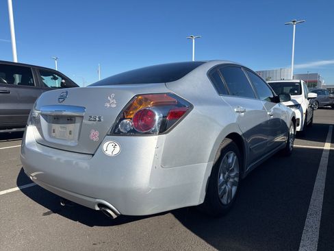 Used 2009 Nissan Altima 2.5 S w/ Convenience Pkg image 5