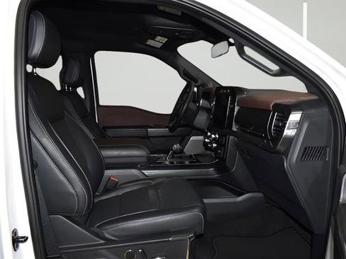 Used 2023 Ford F150 Lariat w/ Equipment Group 502A High image 32