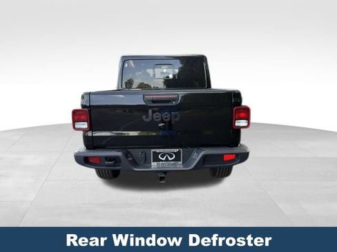 Used 2024 Jeep Gladiator Sport AWD/4WD image 10