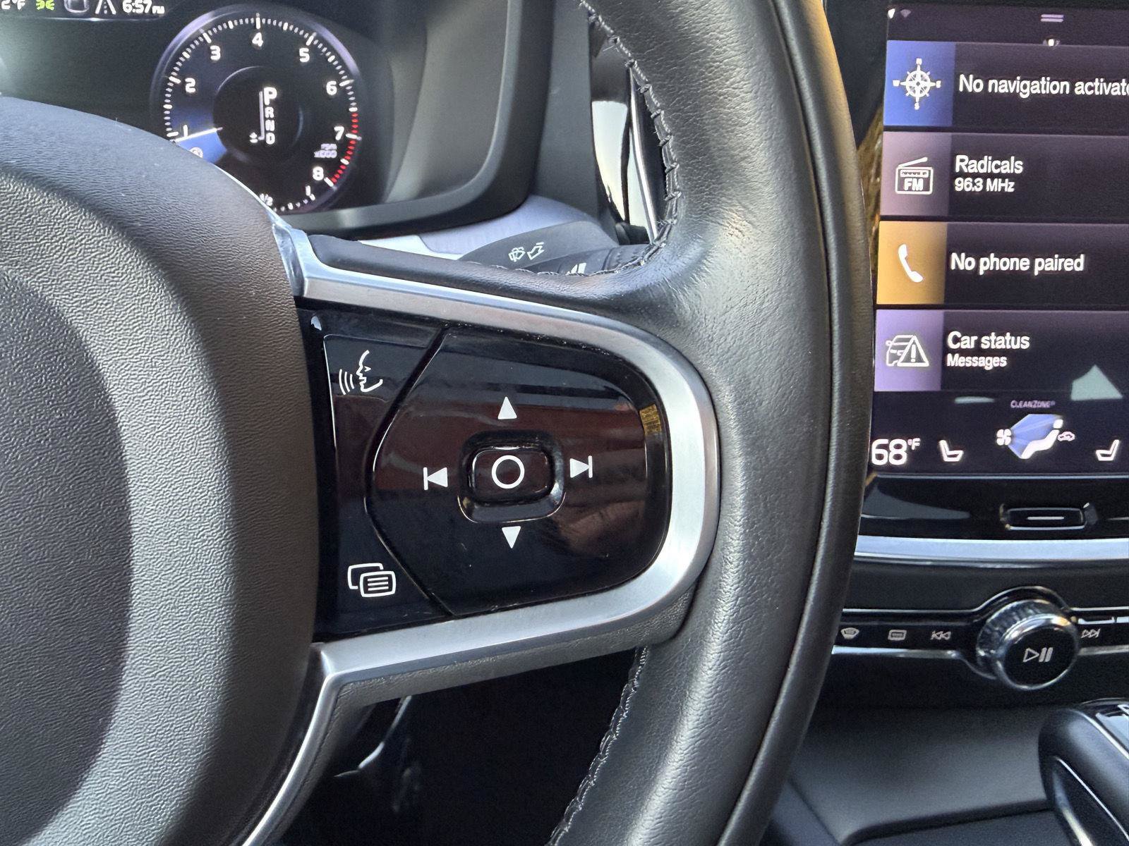 Used 2020 Volvo S60 T5 Momentum FWD image 13