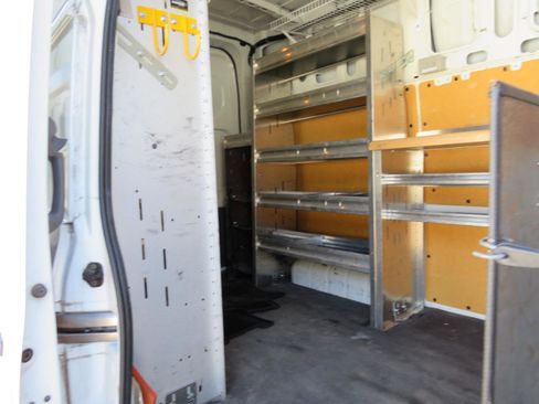 Used 2017 Nissan NV 3500 SV RWD image 25