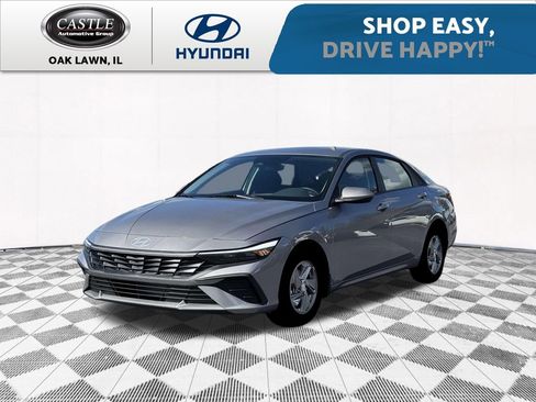 New 2026 Hyundai Elantra SE image 1