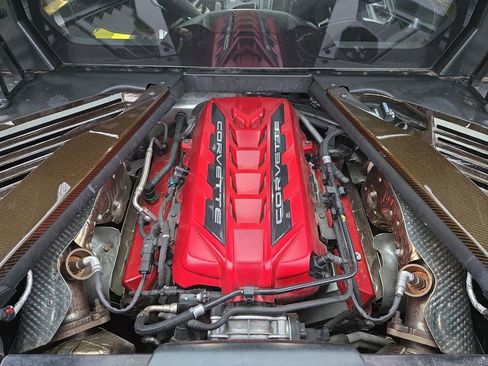 Used 2020 Chevrolet Corvette Stingray Premium Cpe w/ 3LT Preferred Equipment Group image 24