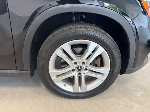 Used 2018 Mercedes-Benz GLA 250 4MATIC image 8