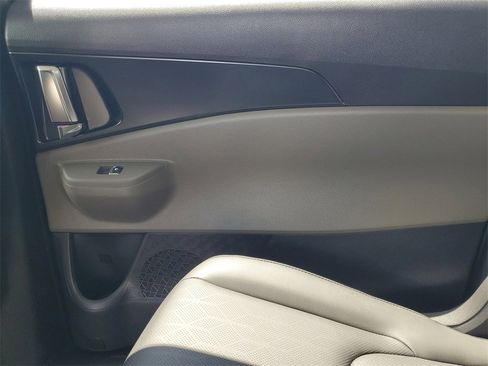 New 2026 Kia Carnival image 22