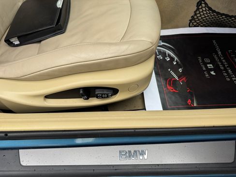 Used 2003 BMW Z4 2.5i image 23