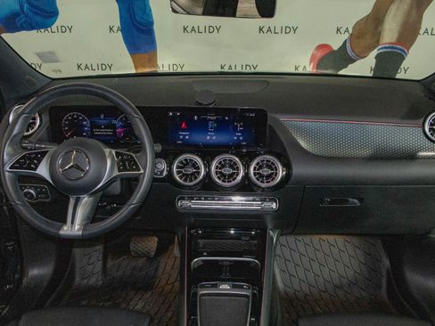 Used 2024 Mercedes-Benz GLA 250 GLA 250 w/ Exclusive Package image 3