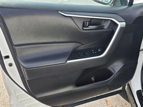 Used 2023 Toyota RAV4 LE image 16