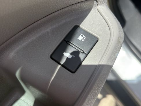 Certified 2018 Honda Pilot EX-L image 10