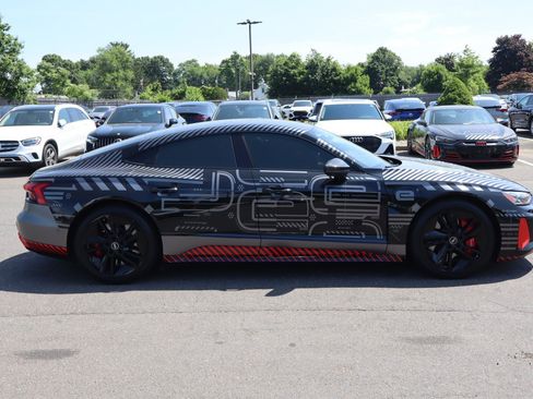Used 2023 Audi RS e-tron GT AWD/4WD image 4