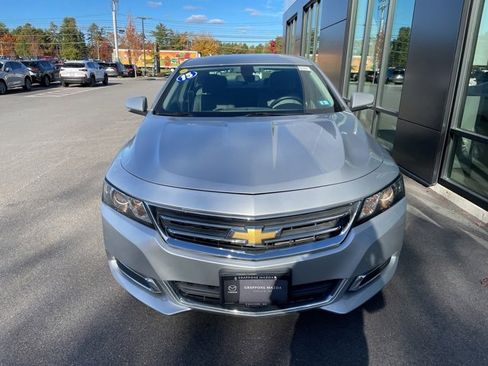 Used 2015 Chevrolet Impala LT image 3