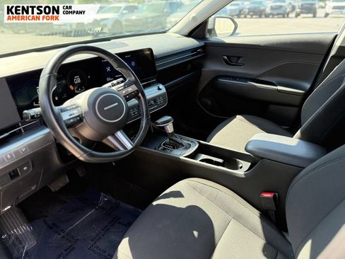 Used 2025 Hyundai Kona SEL AWD/4WD image 26