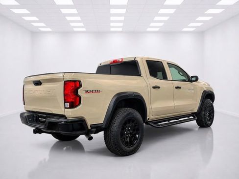 Used 2024 Chevrolet Colorado Trail Boss w/ Safety Package AWD/4WD image 2