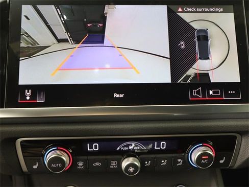 New 2025 Audi Q3 2.0T Premium Plus image 17