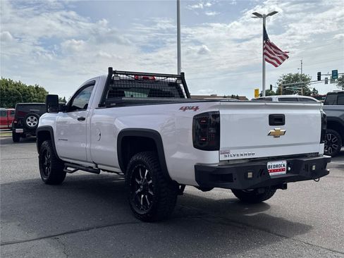 Used 2017 Chevrolet Silverado 1500 W/T w/ Trailering Package AWD/4WD image 5