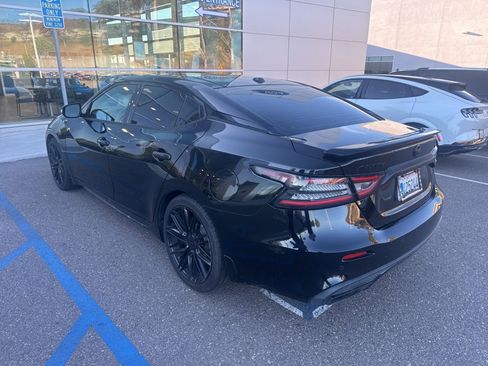 Used 2019 Nissan Maxima SR w/ Premium Package image 4