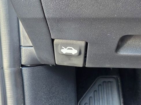 New 2026 Kia K4 LXS image 15