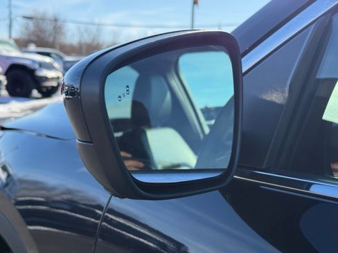 Used 2023 Ford Escape Platinum image 37