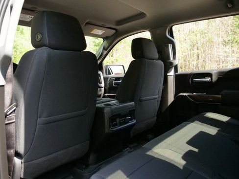 Used 2021 Chevrolet Silverado 1500 LT Trail Boss w/ Bed Protection Package image 27