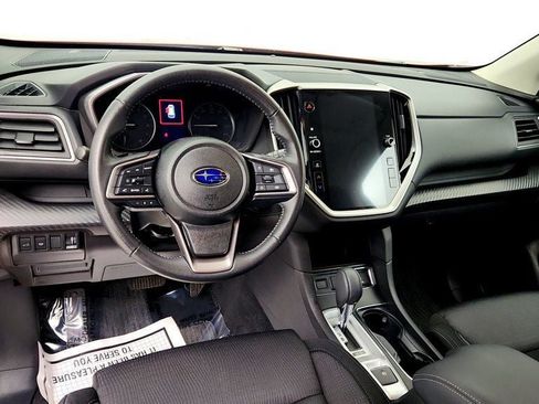 Used 2023 Subaru Ascent Premium w/ Convenience Package AWD/4WD image 12