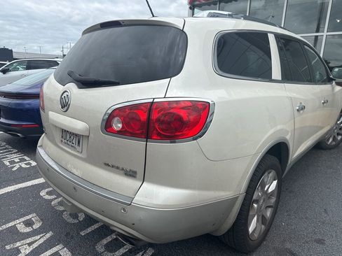 Used 2011 Buick Enclave CXL w/ Trailering Provision Package FWD image 7