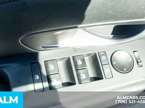 Used 2025 Hyundai Santa Cruz SE image 22