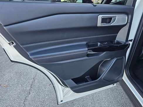 Used 2023 Ford Explorer ST w/ Equipment Group 401A image 21