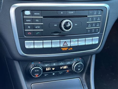 Used 2019 Mercedes-Benz GLA 250 4MATIC image 21