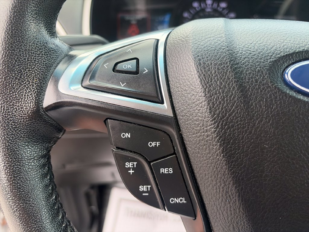 Used 2020 Ford Edge SEL FWD image 33