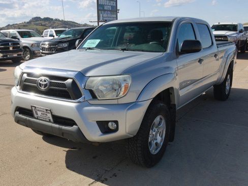Used 2013 Toyota Tacoma 4x4 Double Cab w/ SR5 Pkg image 2