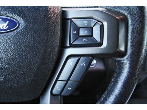 Used 2019 Ford Expedition Max XLT image 16