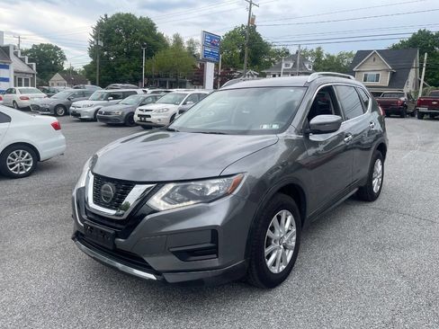 Used 2018 Nissan Rogue SV AWD/4WD image 38