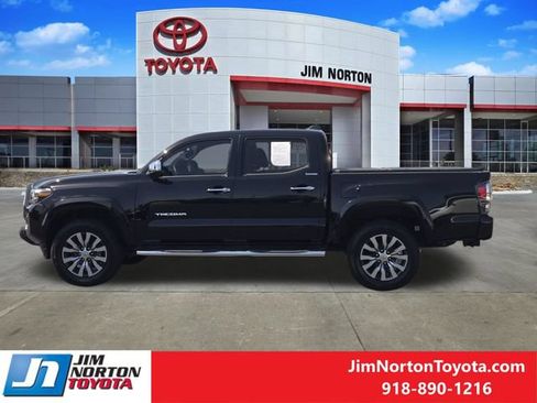Used 2023 Toyota Tacoma Limited RWD image 5