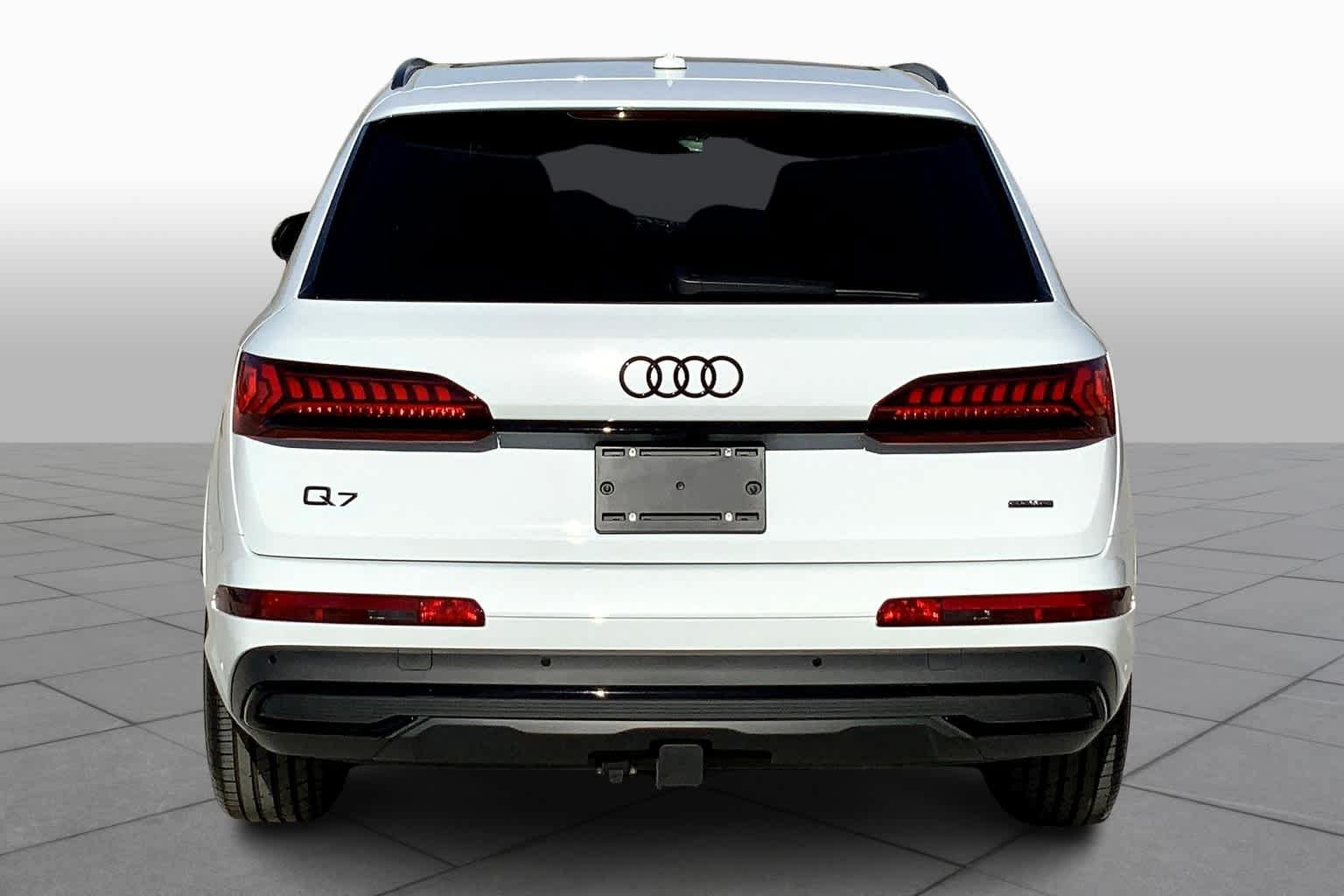 Used 2022 Audi Q7 3.0T Prestige AWD/4WD image 5