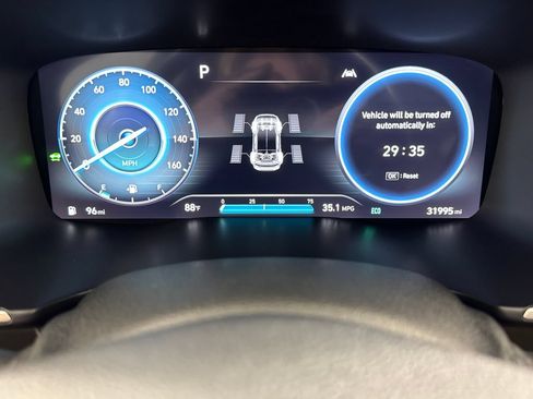Certified 2023 Hyundai Santa Fe Limited AWD/4WD image 17