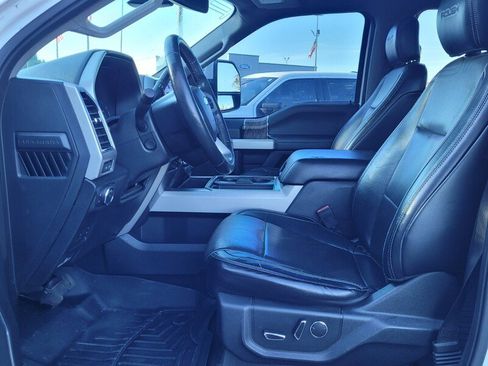 Used 2018 Ford F250 Lariat w/ Lariat Ultimate Package image 5
