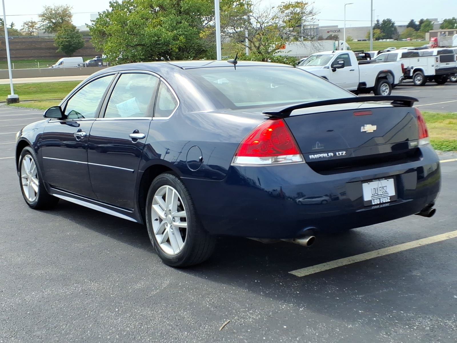Used 2012 Chevrolet Impala LTZ FWD image 5