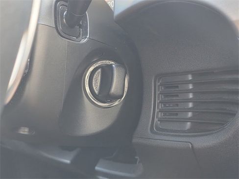 Used 2012 MAZDA MX-5 Miata Grand Touring w/ Premium Pkg image 22